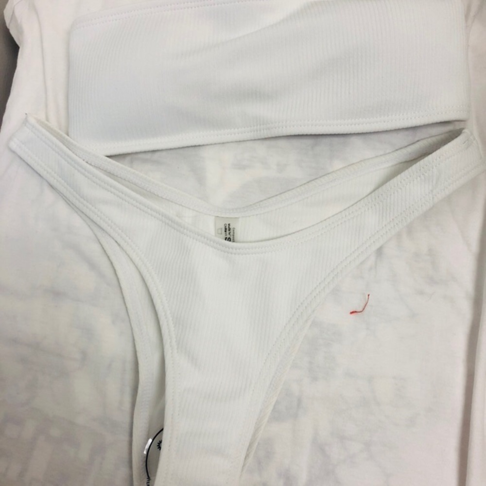 Zaful High Cut Ribbed Bandeau Bikini Set - White - Picture 3 of 5